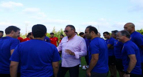 بالصور.. الخطيب للاعبي الأهلي: سنواصل الدعم.. إفريقيا هدفنا.. والجماهير لا تشبع